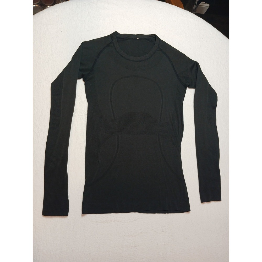 Lululemon Black Swiftly Tech Long Sleeve Shirt Large* Running Base Swift Stride
